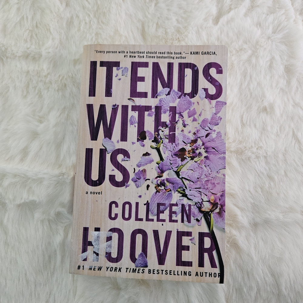 'It Ends With Us' Book - Purple Cover